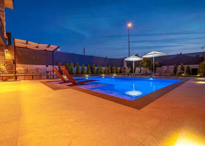Tierra Villa