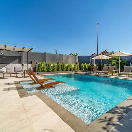 Tierra Villa